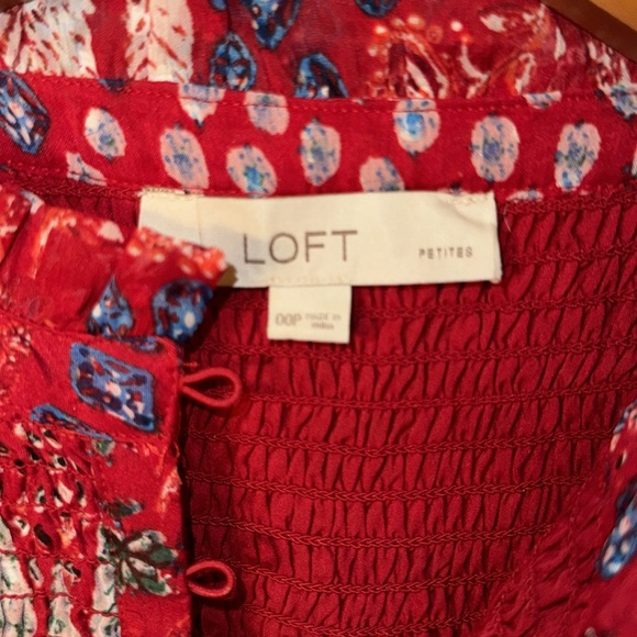 Ann Taylor Loft Red Paisley/Floral Maxi Dress size 00P - Picture 8 of 10